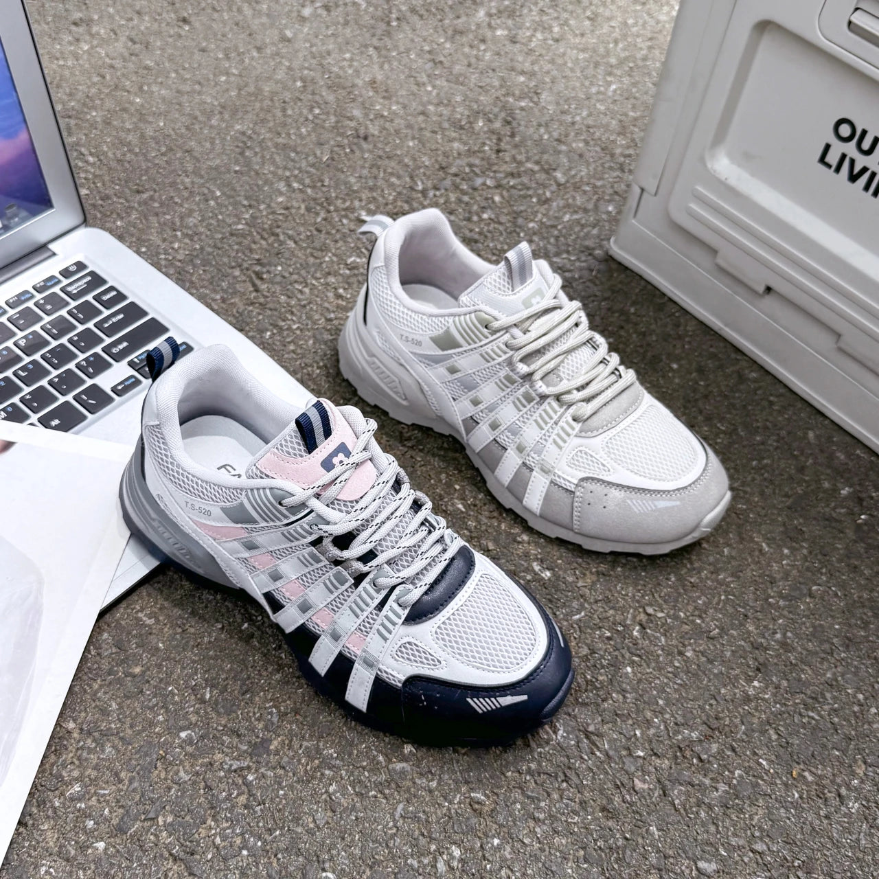 Women's Breathable Mesh Sneakers - Fashionable & Versatile Comfort Shoes with Soft Sole Height-Boosting Design Vulcanize Shoes