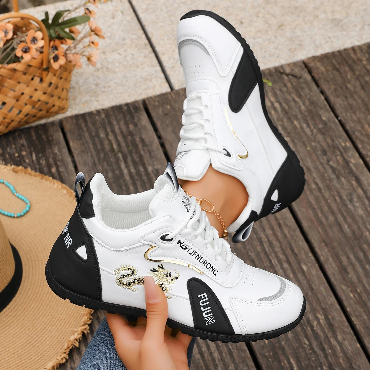 2025 Autumn New Genuine Leather Couple Shoes Ultra Light Comfortable Ultra Soft Low Heel Trendy Fashionable Men Women's Shoes