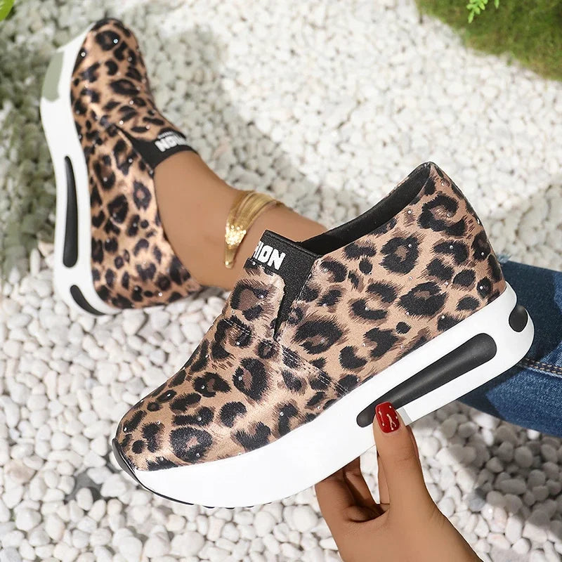 Leopard Print Casual Sports Shoes for Women Thick Bottom Slip-On Platform Sneakers Woman Lightweight Height Increasing Sneakers