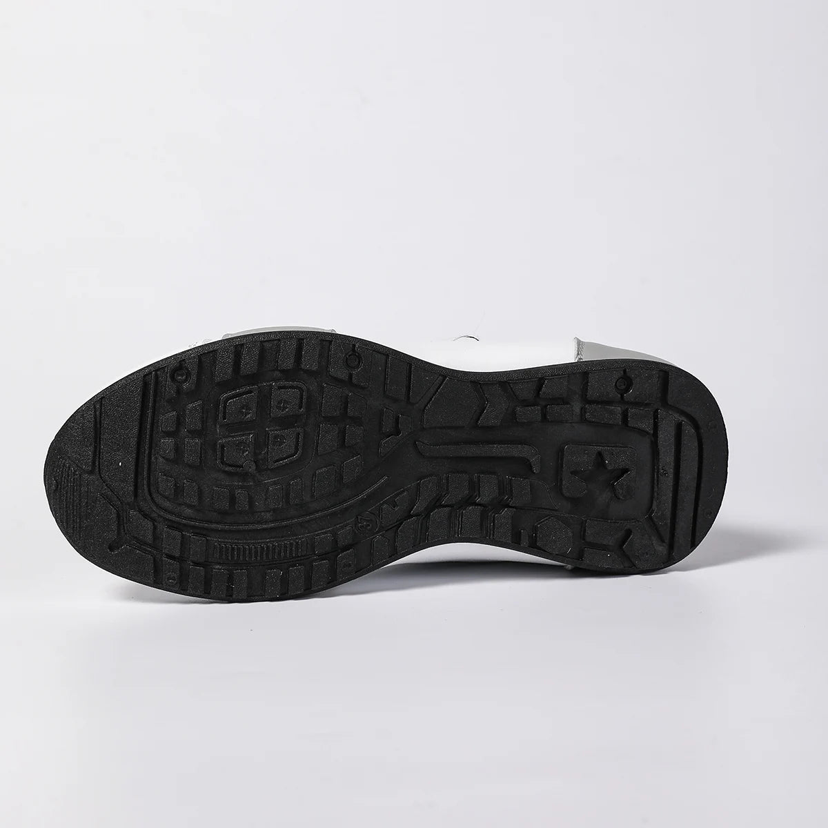 2025 Autumn New Genuine Leather Couple Shoes Ultra Light Comfortable Ultra Soft Low Heel Trendy Fashionable Men Women's Shoes