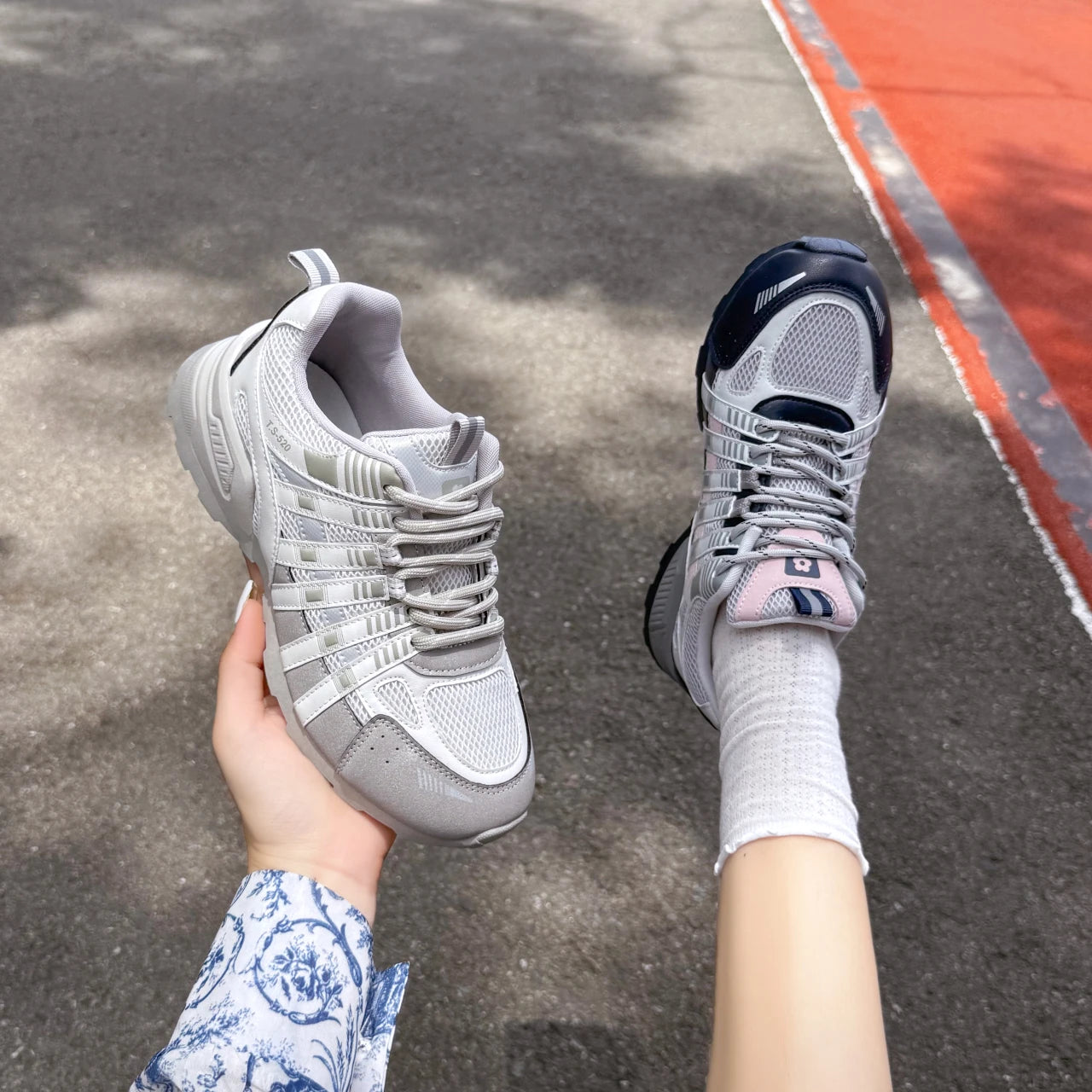 Women's Breathable Mesh Sneakers - Fashionable & Versatile Comfort Shoes with Soft Sole Height-Boosting Design Vulcanize Shoes