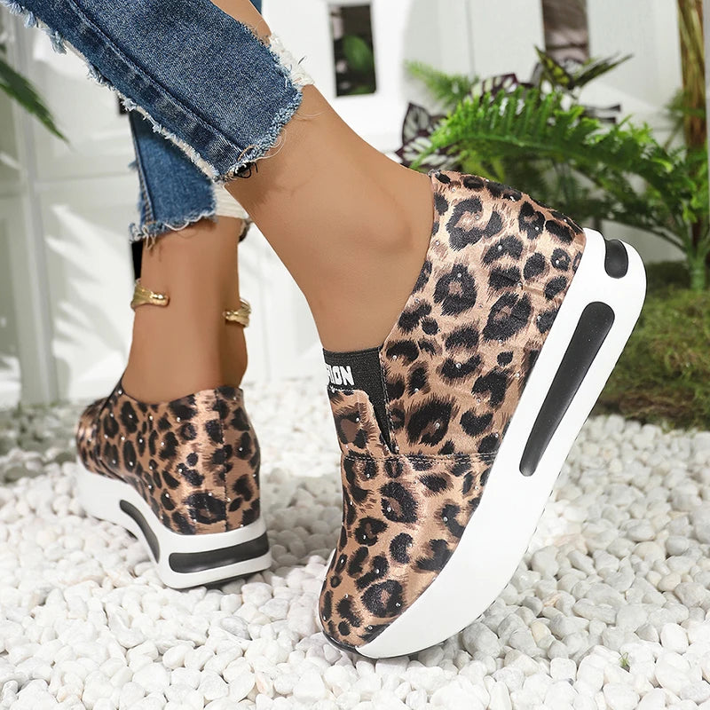 Leopard Print Casual Sports Shoes for Women Thick Bottom Slip-On Platform Sneakers Woman Lightweight Height Increasing Sneakers